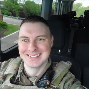 Meet your Posher, Thomas